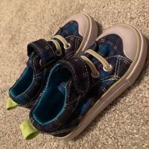 Lily & Dan Boys Memory Foam Canvas Shoes Size 5/6